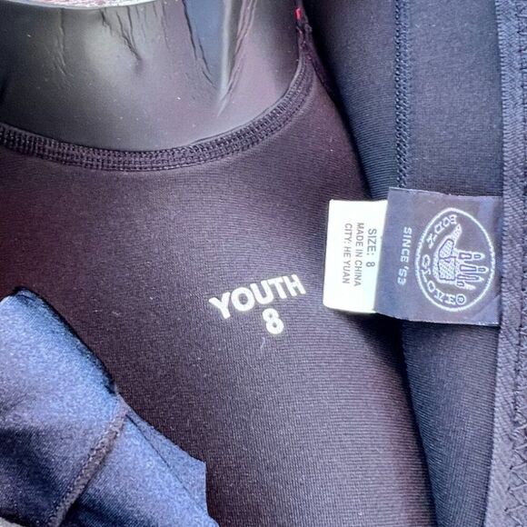 Body Glove Red Black Kids Youth Shorty Back Zip Neoprene Summer Wetsuit Size 8 - Picture 6 of 6